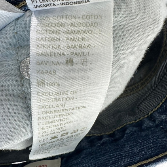 Levi’s Womens Low Pro Straight Jeans Size 30 Blue Medium Wash Distressed Cotton - Picture 8 of 10